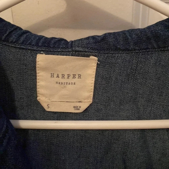 Harper denim cropped zipper jacket size small with hoodie - Picture 2 of 6